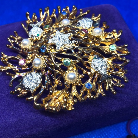 🐙🐚🐠 RIP IVANA Ocean Lovers pendant & brooch - Picture 5 of 11